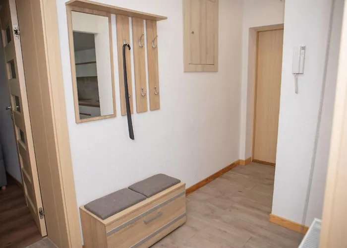 Mieszkanie דירה *